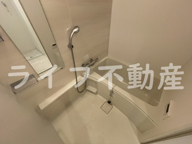 グランドゥーエ永和駅前の浴室|お風呂で日々の疲れを落としましょう