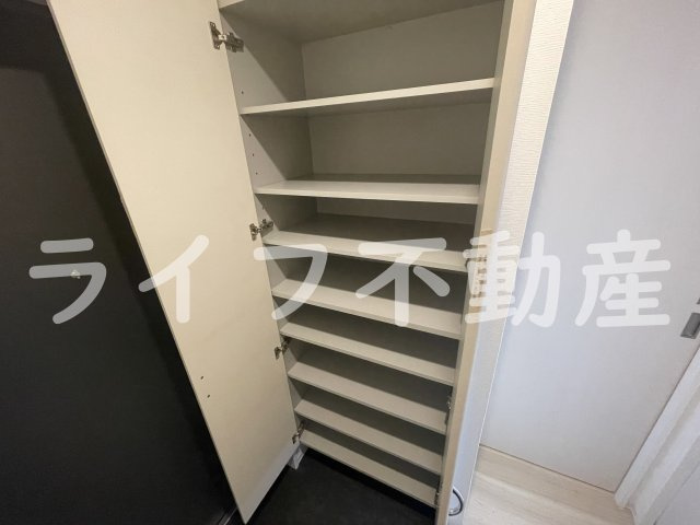 グランドゥーエ永和駅前の収納|収納のためのスペースです