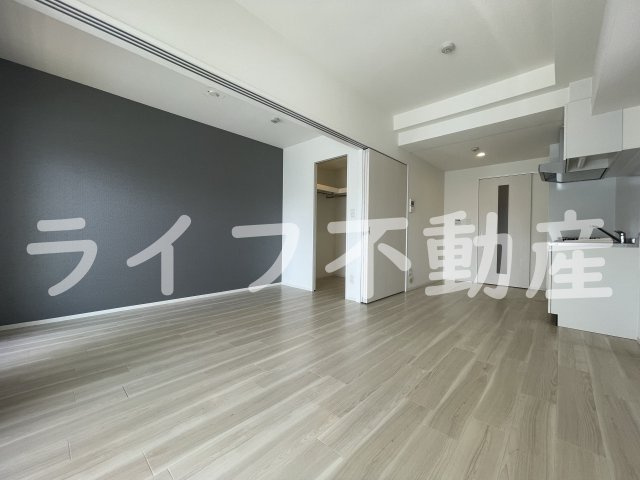 グランドゥーエ永和駅前の居間・リビング|ゆったり過ごせるリビングです