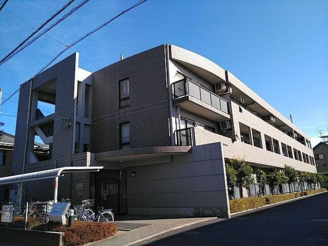 パフィー21の外観|重厚な外観です！