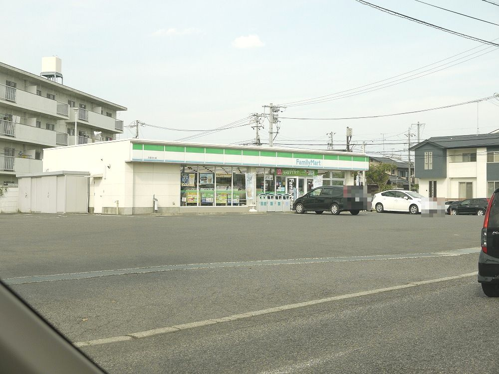 プレミール北口　Ａの周辺|【コンビニエンスストア】ファミリーマート久居北口店まで245ｍ
