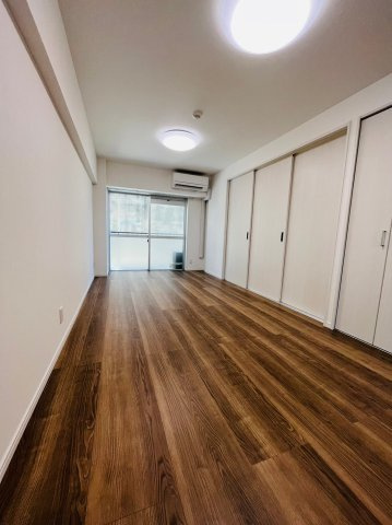 仲介手数料0円！！ハイライク栄ハイツの居間・リビング