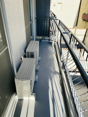 仲介手数料0円！！ハイライク栄ハイツのバルコニー