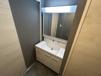 【独立洗面台】 | ヴェヌスタ藤井寺