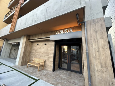 【エントランス】 | ヴェヌスタ藤井寺