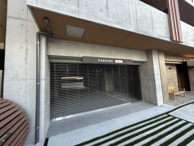 【駐車場】 | ヴェヌスタ藤井寺