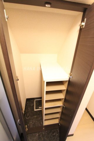 エルーセラハイツの収納