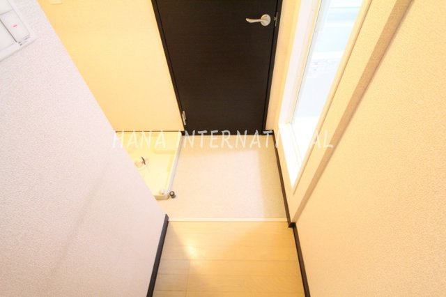 エルーセラハイツの玄関