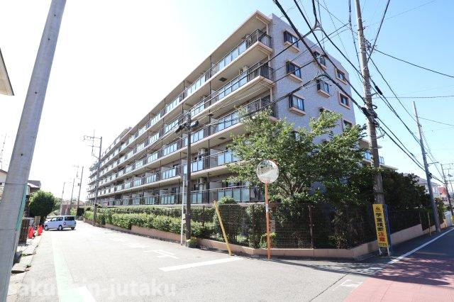 ライオンズガーデン津田沼の外観|ライオンズガーデン津田沼　三山小学校・三田中学校　エレベーター付き　ペット飼育不可