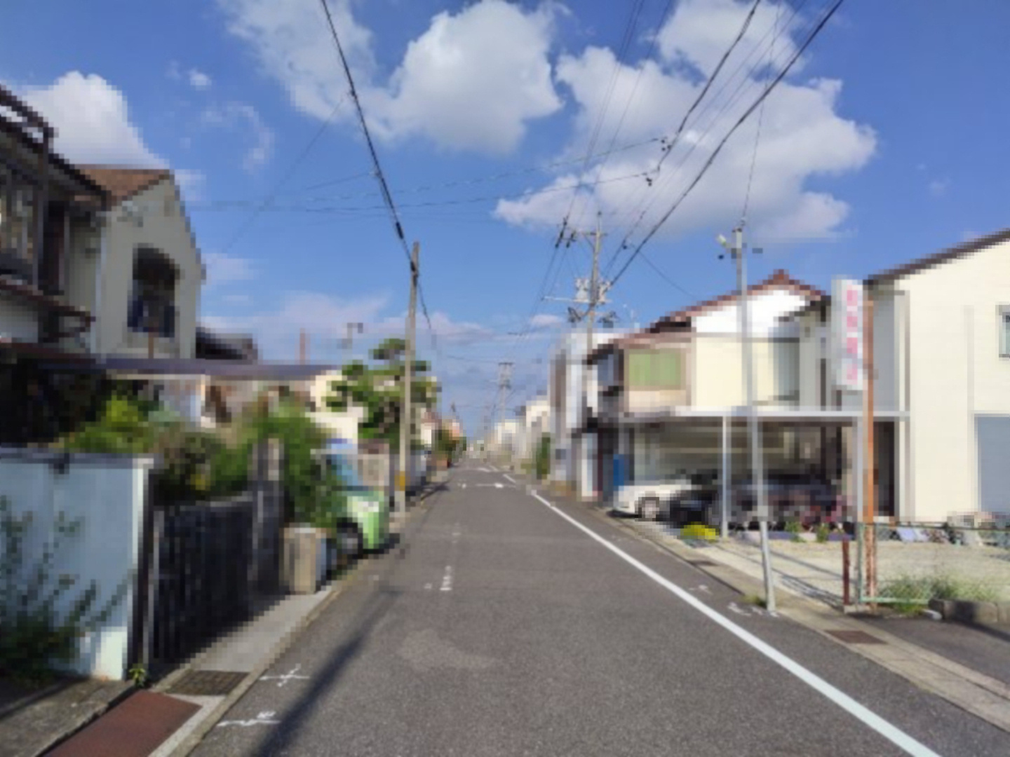 ６１３５６　岐阜市大黒町２丁目土地の前面道路含む現地写真