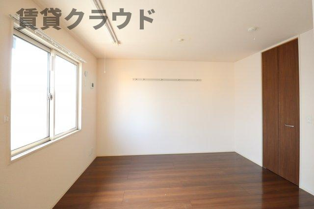 エアフォルクの寝室|使い勝手のいい寝室です