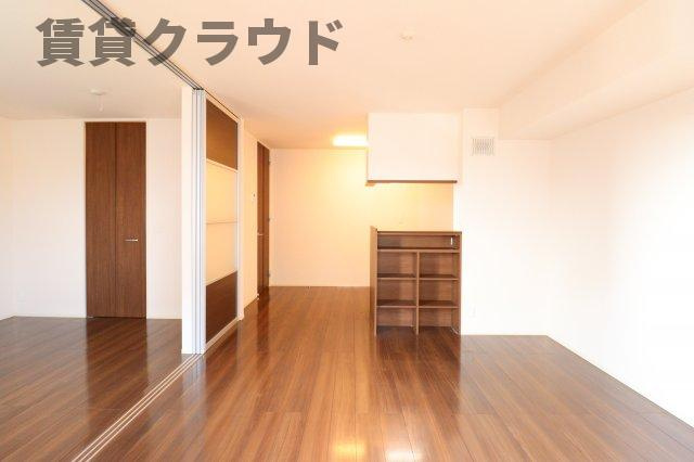 エアフォルクの居間・リビング|こちらの居間で趣味の時間をお楽しみください