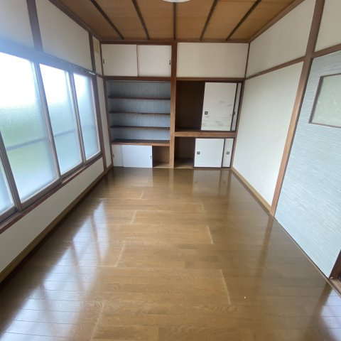 本輪西町５丁目３１－１３借家の洋室|落ち着いた色調の洋室です
