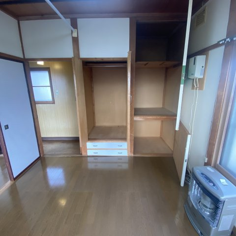 本輪西町５丁目３１－１３借家の収納|十分な収納スペースがあります