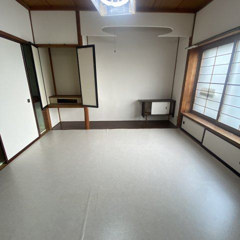 本輪西町５丁目３１－１３借家の和室|和室があると落ち着いた雰囲気になりますね