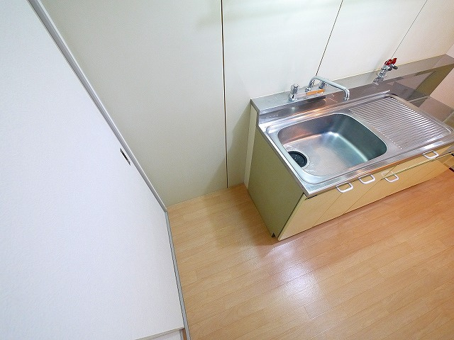 西山ハイツのその他|礼倉庫置き場