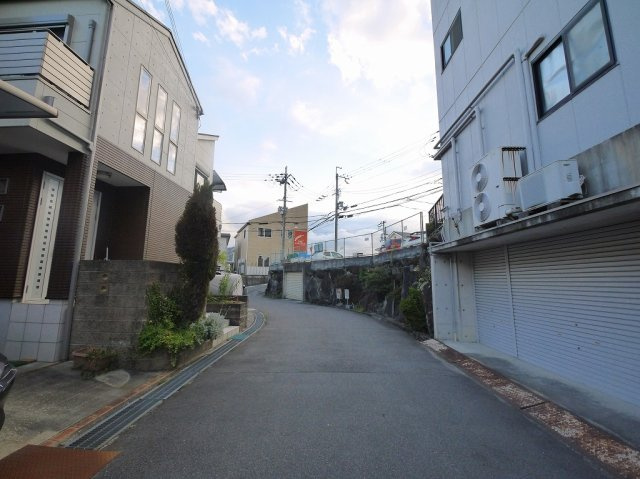 新生駒台5番店舗