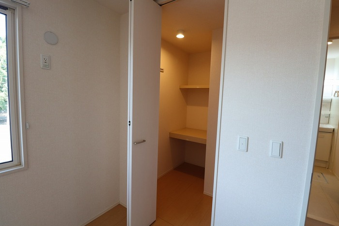 WIT神立の収納|ウォークインクローゼット