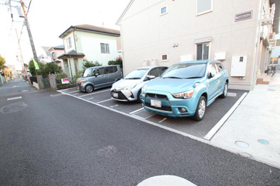 敷地内駐車場（要空確認）