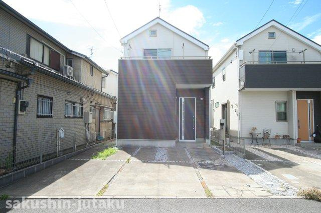 藤崎４丁目　中古戸建の外観|藤崎４丁目　2014年建築　４ＬＤＫ＋小屋根裏収納＋カースペース２台　東側４ｍ公道面　