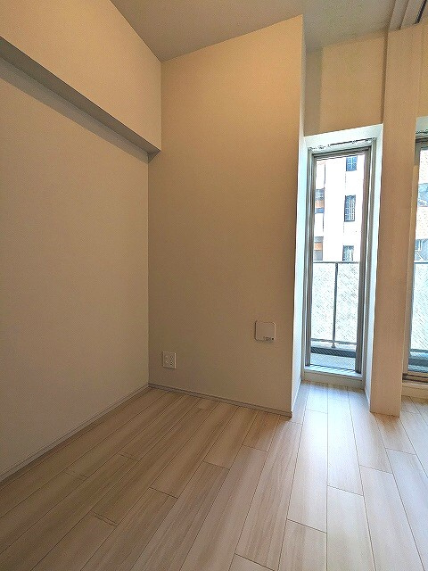 クレヴィアリグゼ日暮里根岸の設備|3.5帖洋室です、リビングと繋げて広いリビングとしても生活できます