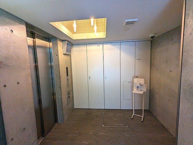クレヴィアリグゼ日暮里根岸の設備|防犯モニター付きセキュリティエレベーター