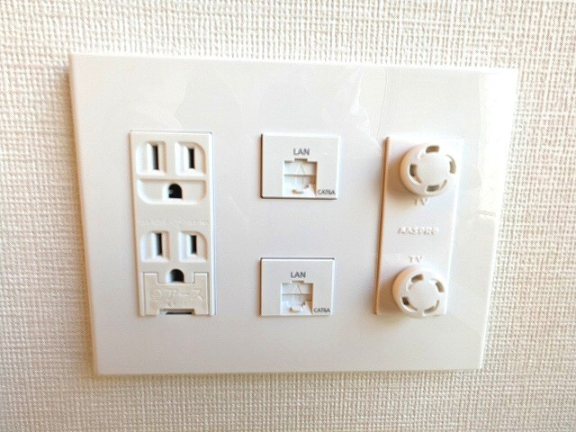 クレヴィアリグゼ日暮里根岸の設備|光ファイバーWi-Fi無料