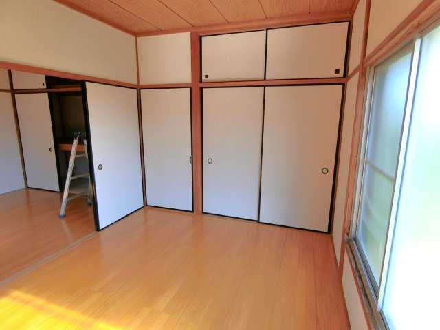 酒造（ミキ）貸家7号棟の洋室