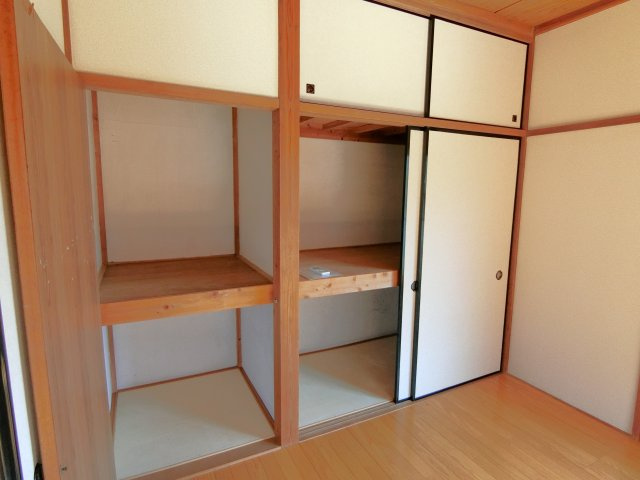 酒造（ミキ）貸家7号棟の収納