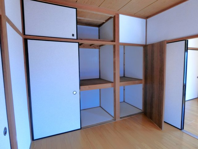 酒造（ミキ）貸家7号棟の収納