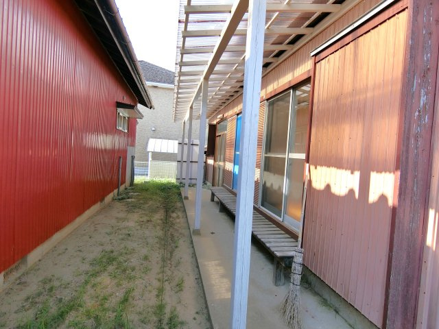 酒造（ミキ）貸家7号棟の外観