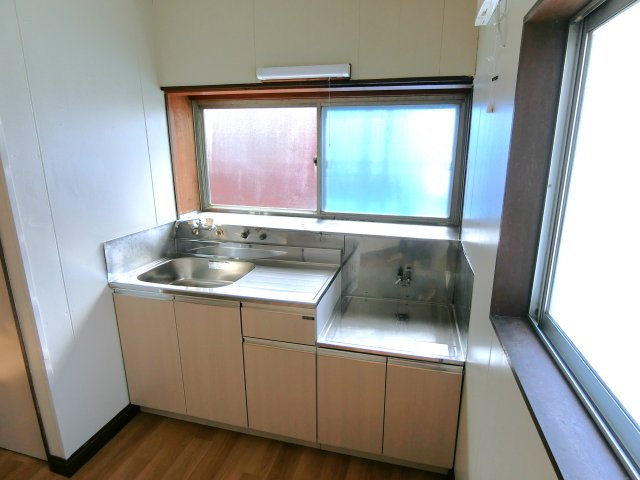 酒造（ミキ）貸家7号棟のキッチン