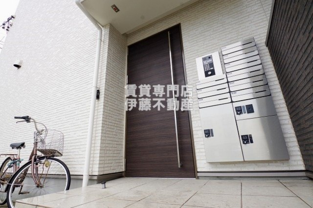 REGALEST浄心のエントランス