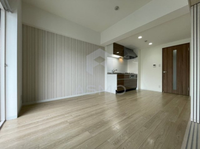 【居間・リビング】 | ノーヴル メゾン | ※同物件　別間取り　参考写真