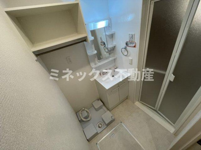 【独立洗面台】 | D－Resena 檍 | 同タイプのお部屋の写真。現況を優先します。