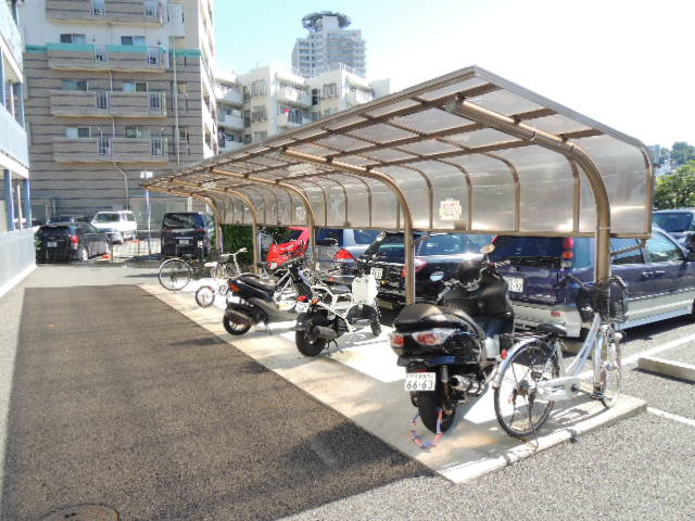 多摩市一ノ宮３丁目の賃貸マンションのその他共用部分|駐輪場あり【ホーム・ベース】