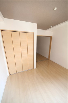 【洋室】 | ラ・フォルム与力レジデンス