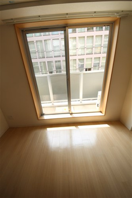 【洋室】 | ラ・フォルム与力レジデンス