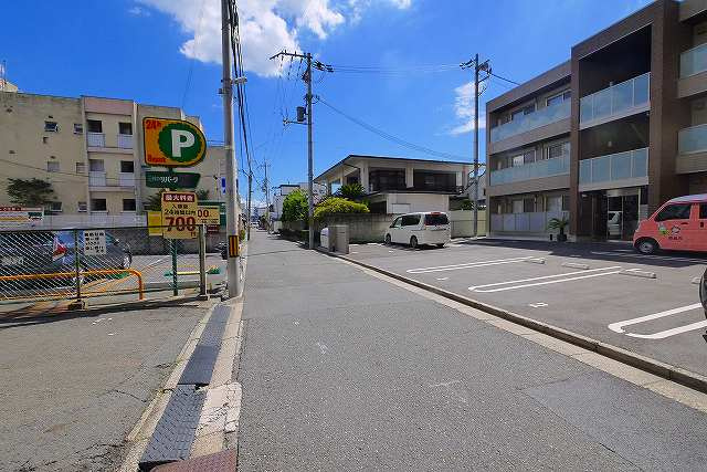 ふくもりビルの周辺