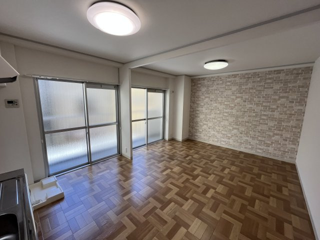 灘ロイヤルハイツのロビー