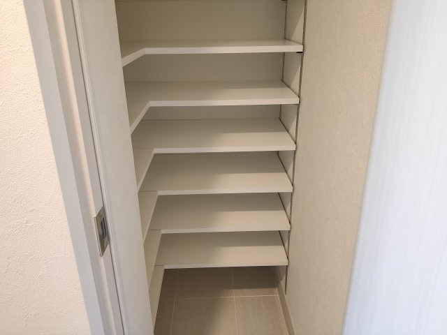 THE PASEO新小岩Ⅱの玄関