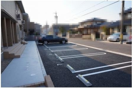 ノーベルの駐車場|駐車場