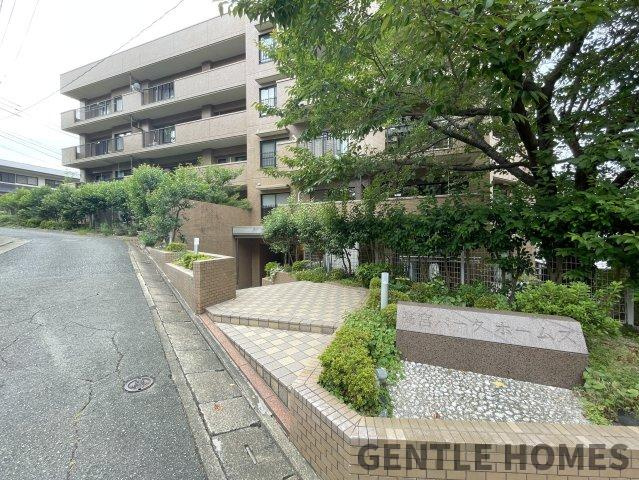 高宮パークホームズのエントランス