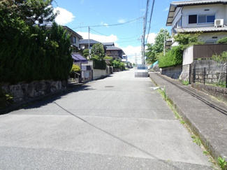【前面道路含む現地写真】 | 川西市大和東1丁目　建築条件無土地