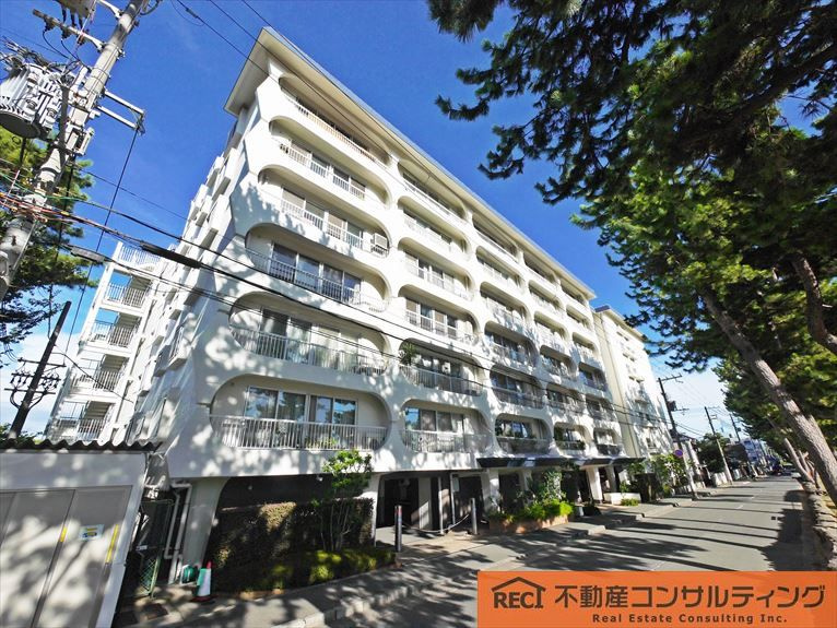 芦屋松浜ハイツの外観