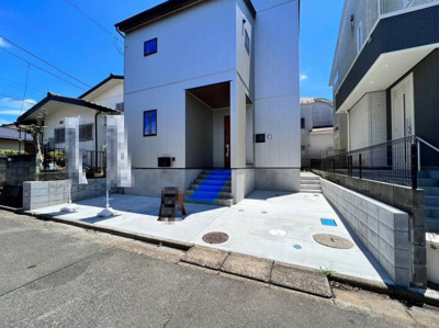 【外観】 | ◆「ＺＥＨ認定住宅」デザイナーズ住宅◆ | シンプルモダンな外観は街中に溶け込むナチュラル感が良いですね(^^♪