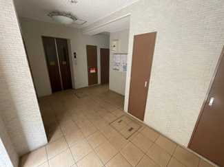【エントランス】