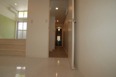 【玄関】 | i-Design | 別号室の写真になります。現況優先。