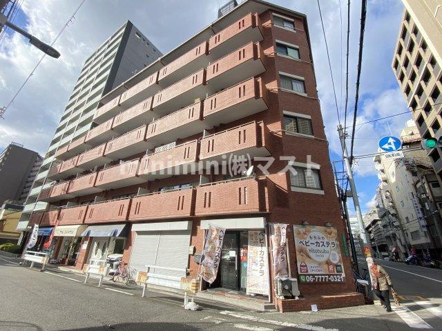 難波リーガルハウスの外観