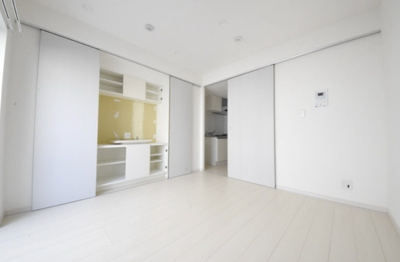 【居間・リビング】 | リブリ・津田沼Ⅱ | ゆったり過ごせる居間です